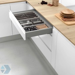 Variable drawer and cutlery arrangement 