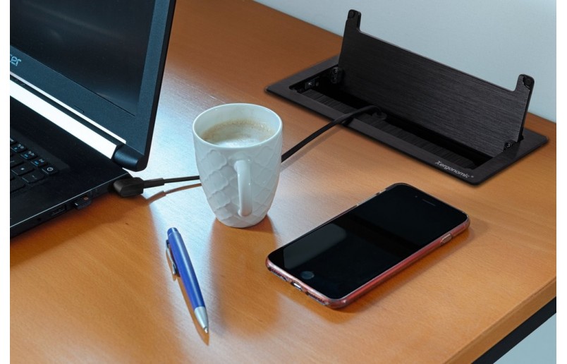 Desk socket black with 3 outlets and 2 USB ports