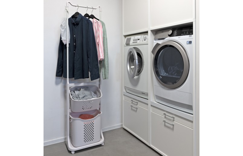 Trieur à linge en plastique avec 2 compartiments et tringle à linge