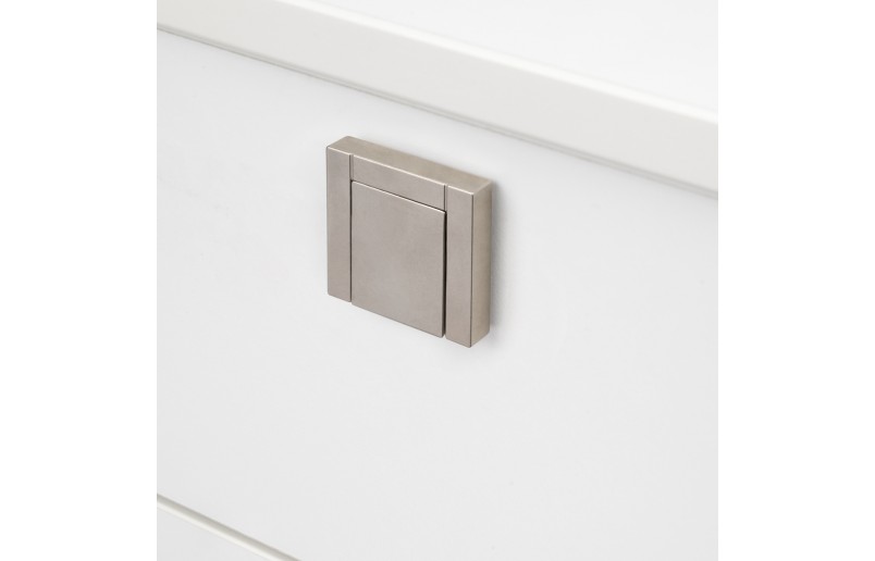 Knob Burton nickel 40 mm