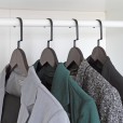 Kledinghanger A kwaliteit, antique gelakt platte zwarte haak Kledinghanger A kwaliteit, antique gelakt platte zwarte haak