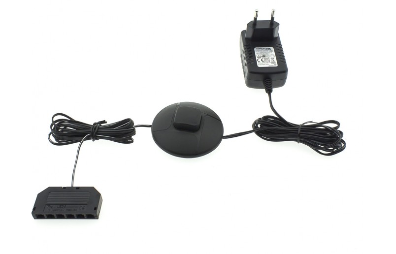 Transformateur à fiche / pédale de commande pour le luminaire apparent Stella