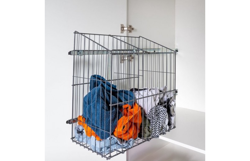 Built-in laundry basket pull-out with compartment divider