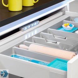 Drawer lighting with sensor