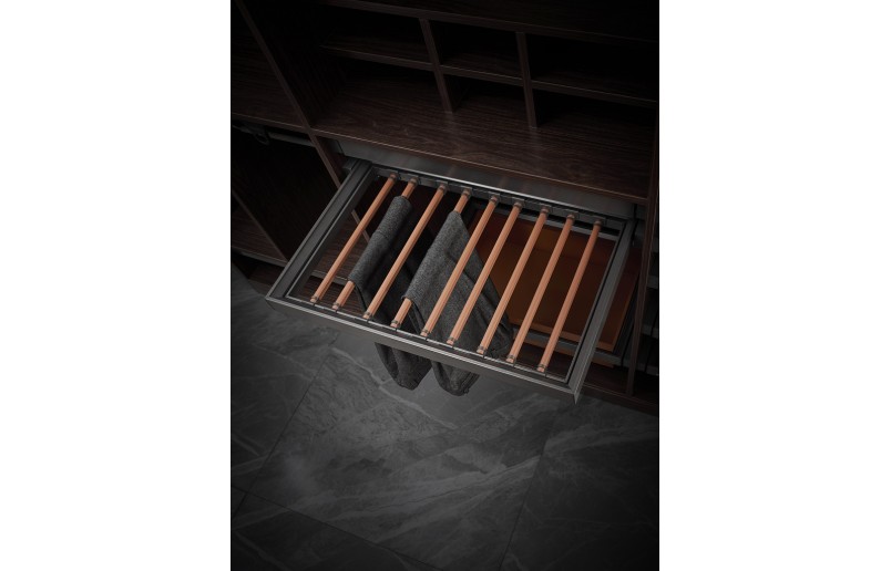 Porte-pantalon coulissant de luxe anthracite/orange intégré avec fermeture en douceur