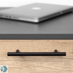 Manche de tige noir en différentes tailles